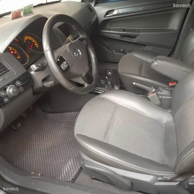 Opel Astra h 2009
