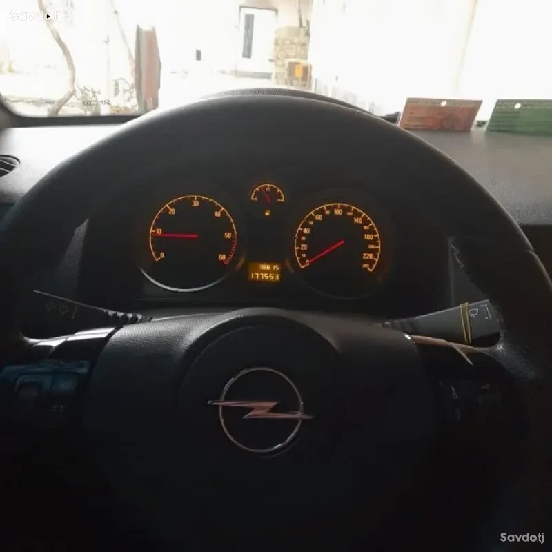 Opel Astra h 2009