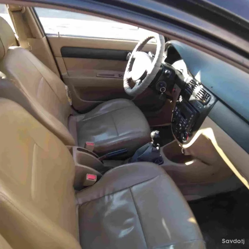 Daewoo Lacetti 2005