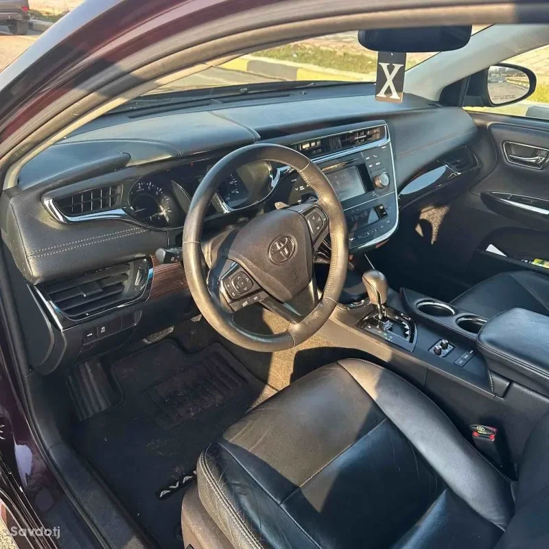 Toyota Avalon 2014