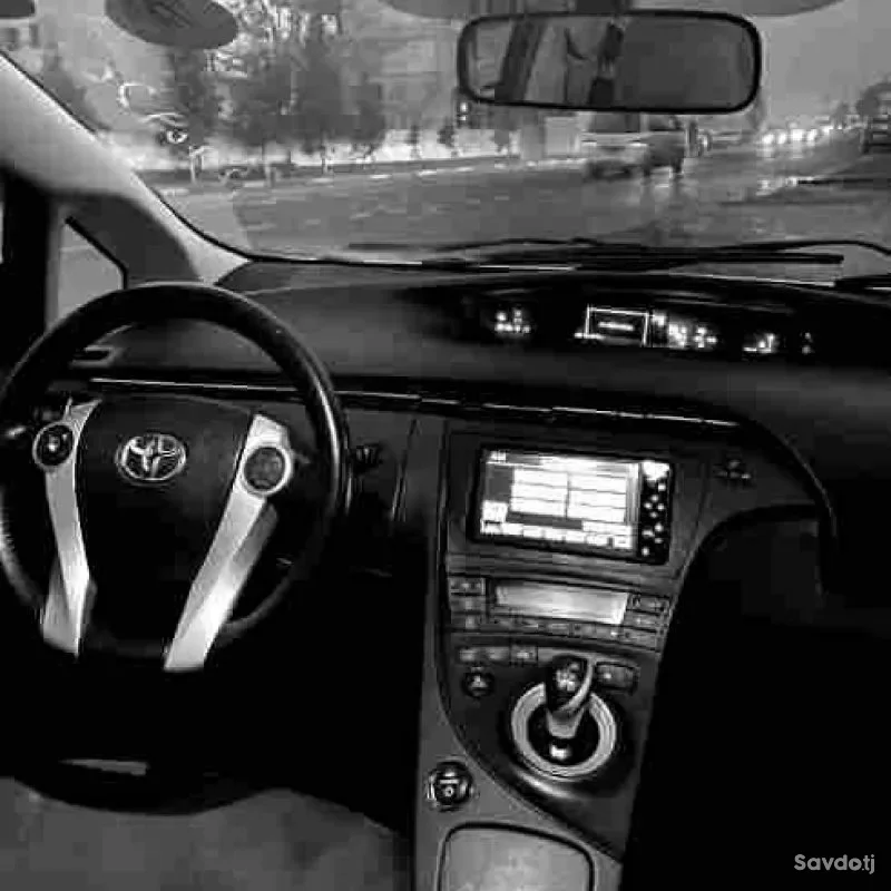 Toyota Prius 2011