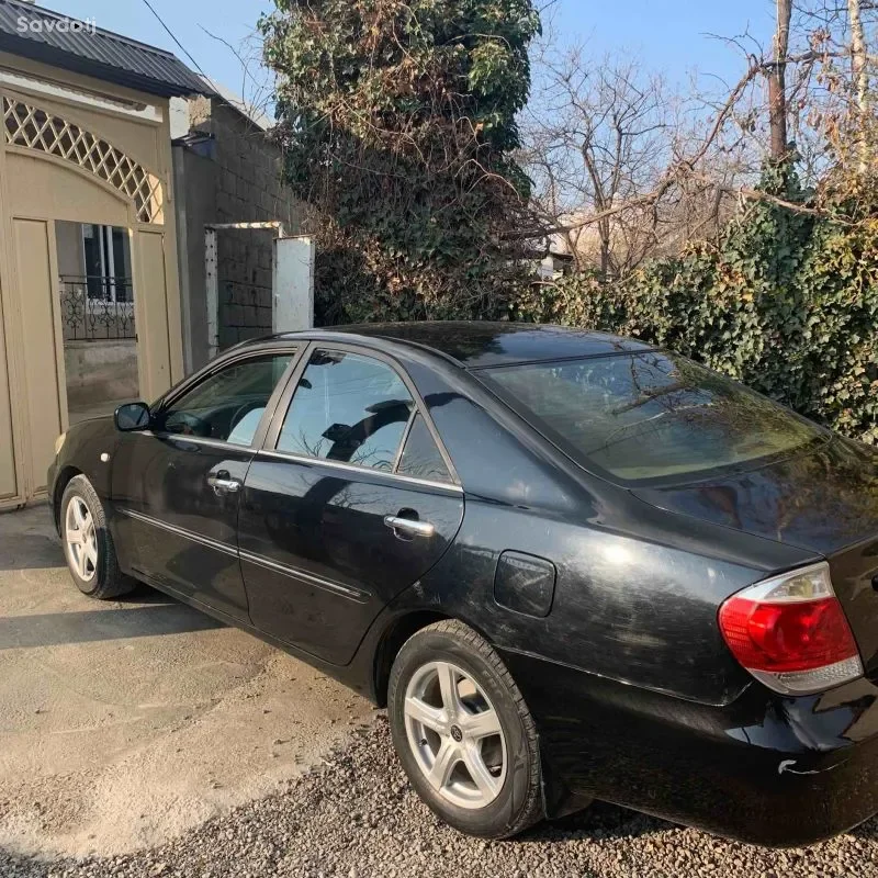 Toyota Camry 2005
