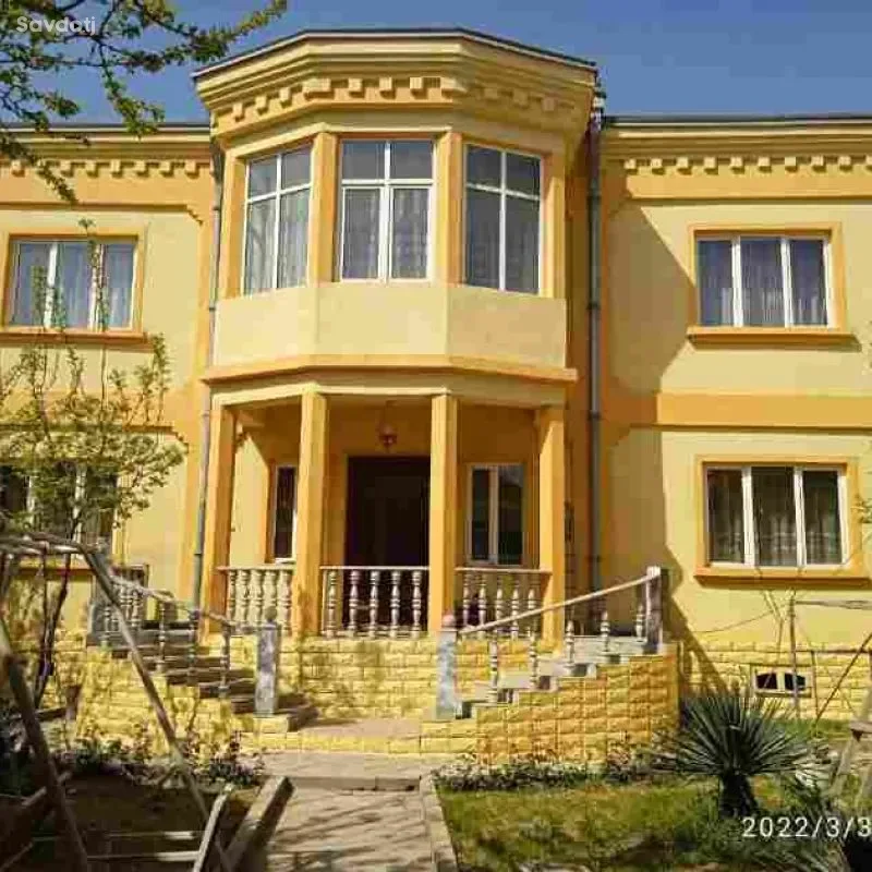 фасад травертин