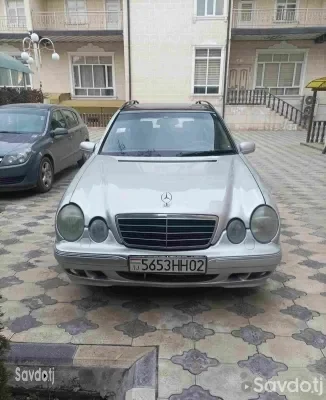 Mercedes-benz E class 2001