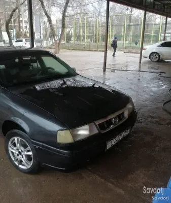 Opel Vectra a 1991