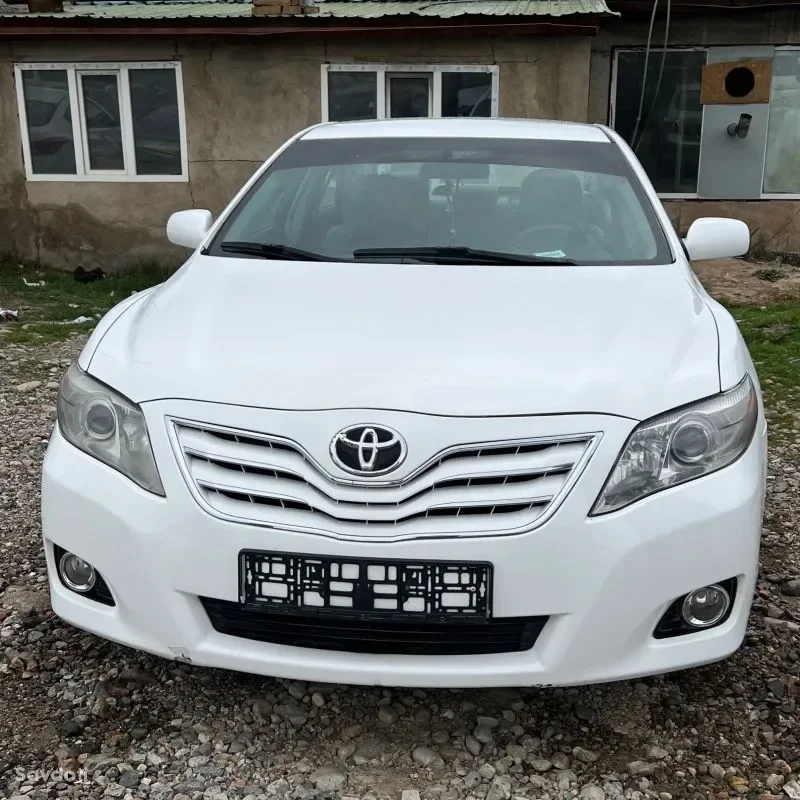 Toyota Camry 2011