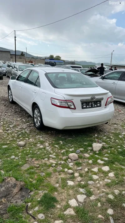 Toyota Camry 2011