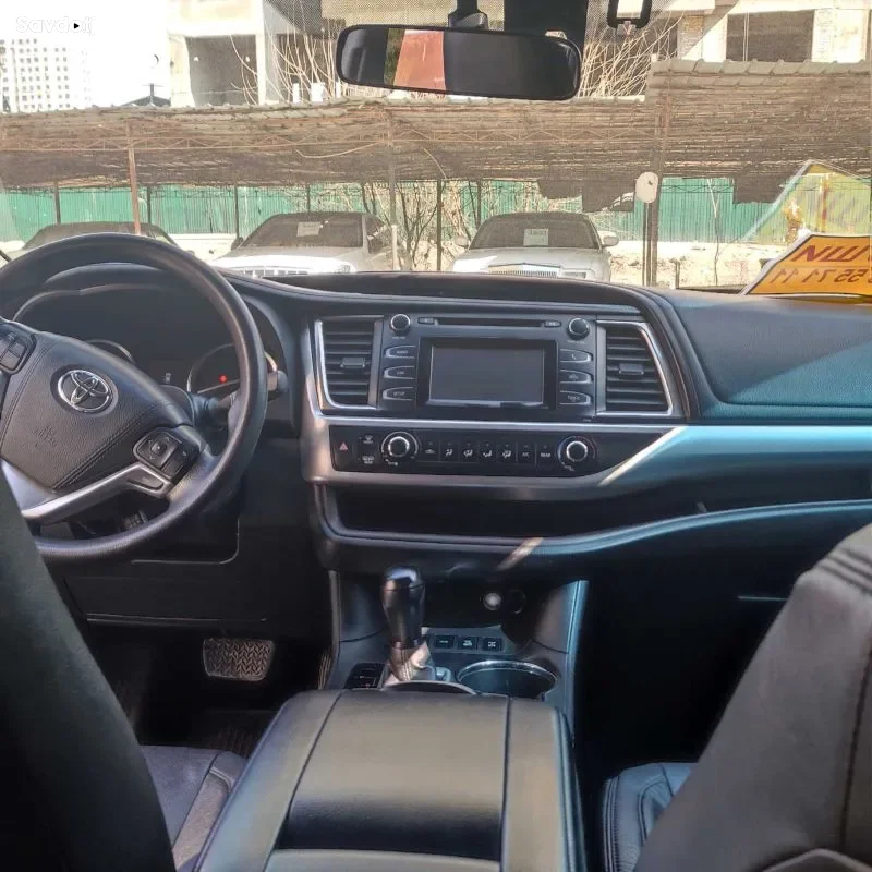 Toyota Highlander 2016