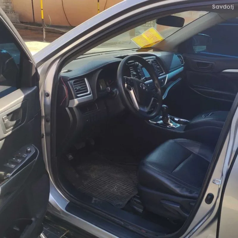Toyota Highlander 2016