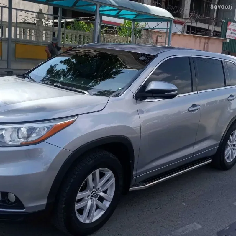 Toyota Highlander 2016