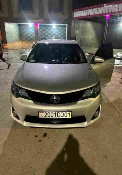 Toyota Camry 2012