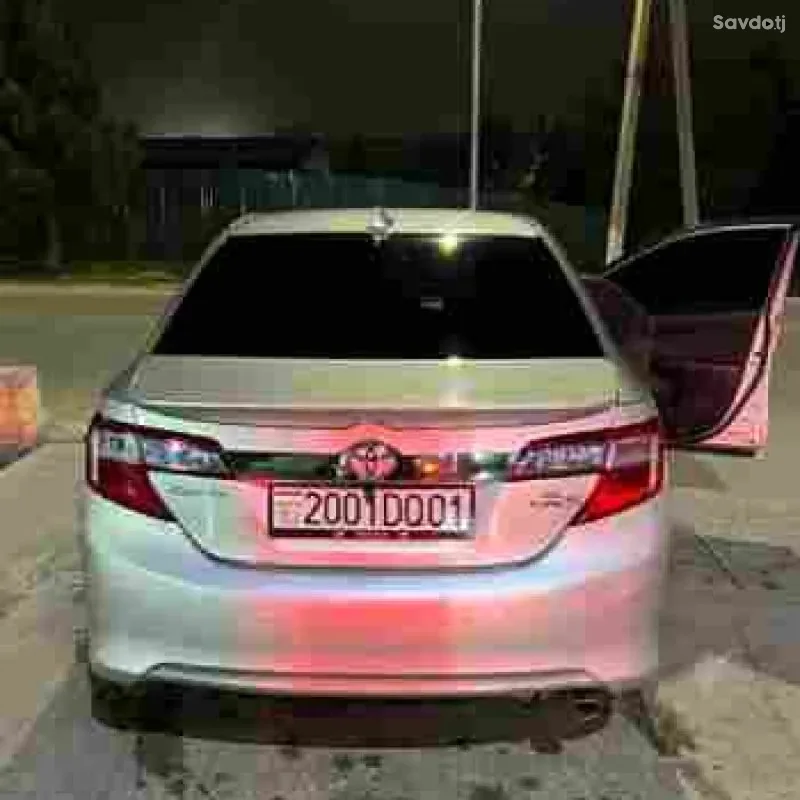 Toyota Camry 2012
