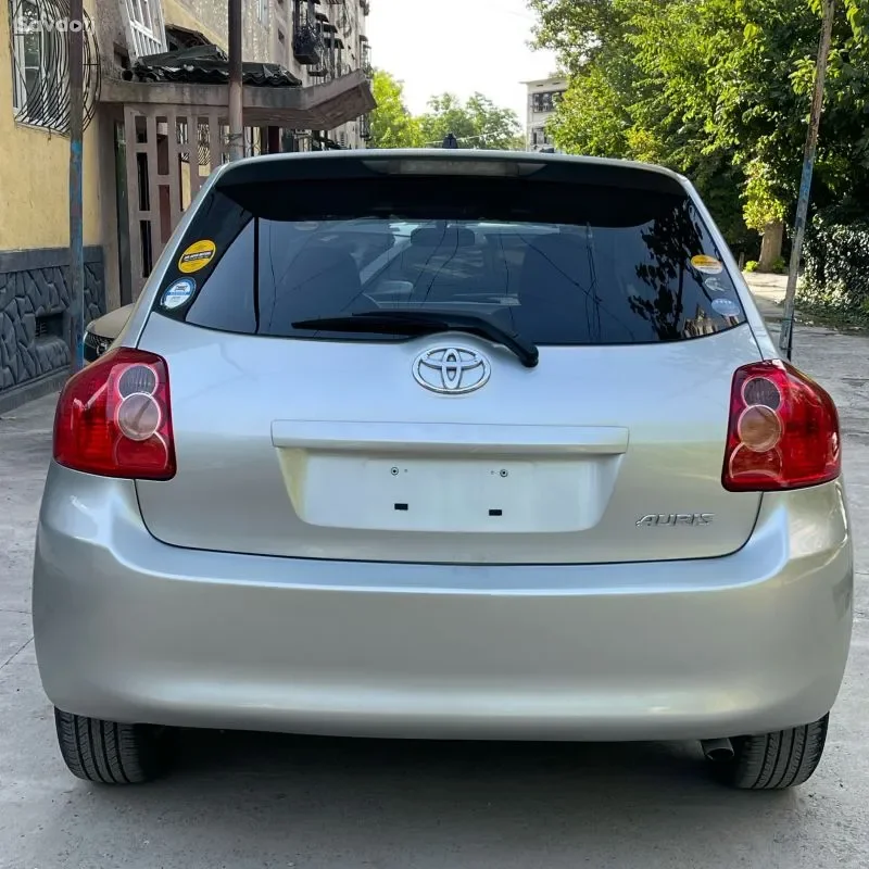 Toyota Auris 2009