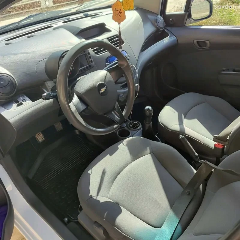 Chevrolet Spark 2010