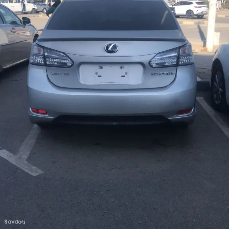 Lexus Hs series 2010