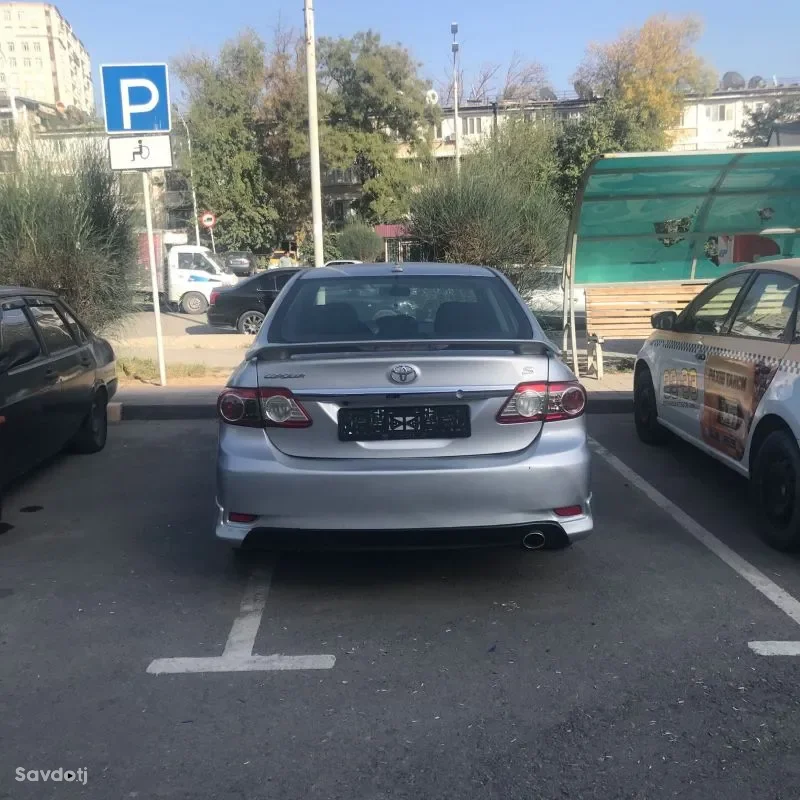 Toyota Corolla 2011
