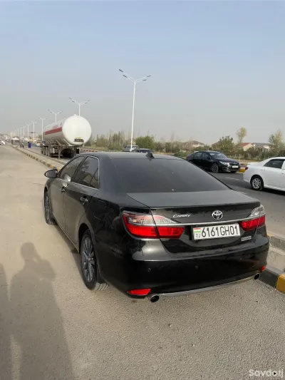 Toyota Camry 2017