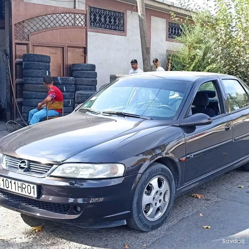 Opel Vectra b 2000