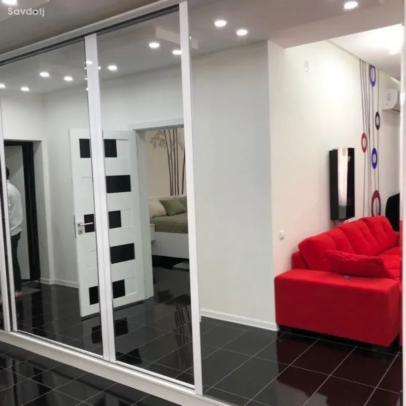 2-к квартира, 4 этаж, 65 м², центр