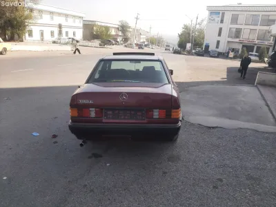 Mercedes-benz E class 1990