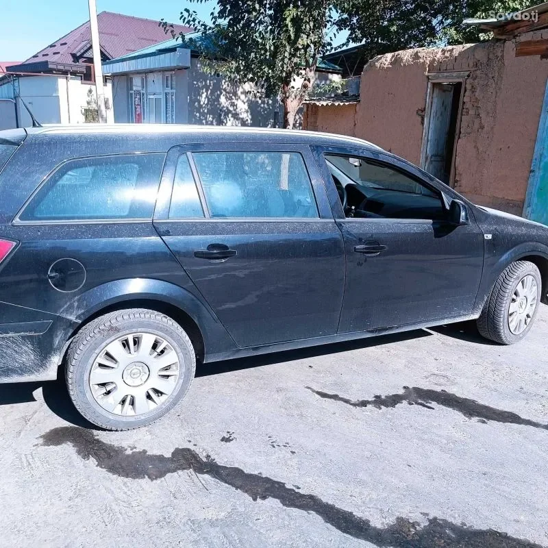Opel Astra h 2010