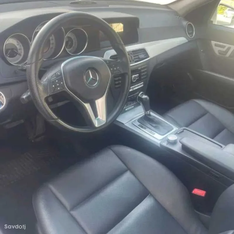 Mercedes-benz C class 2012