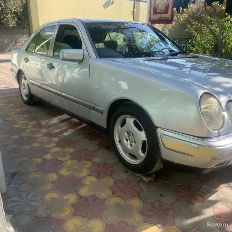 Mercedes-benz E class 1997