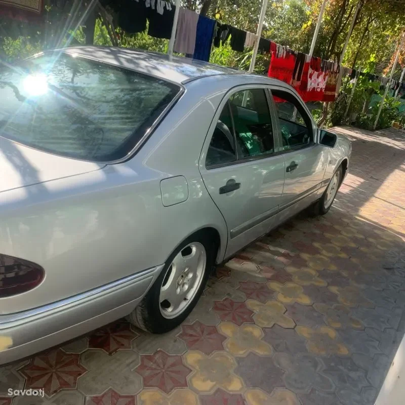 Mercedes-benz E class 1997