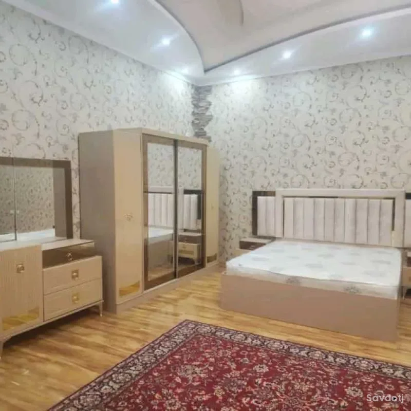 Спальный гарнитур 