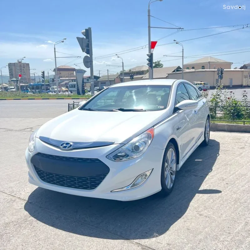 Hyundai Sonata 2013