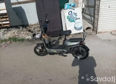 Скутер Электрони