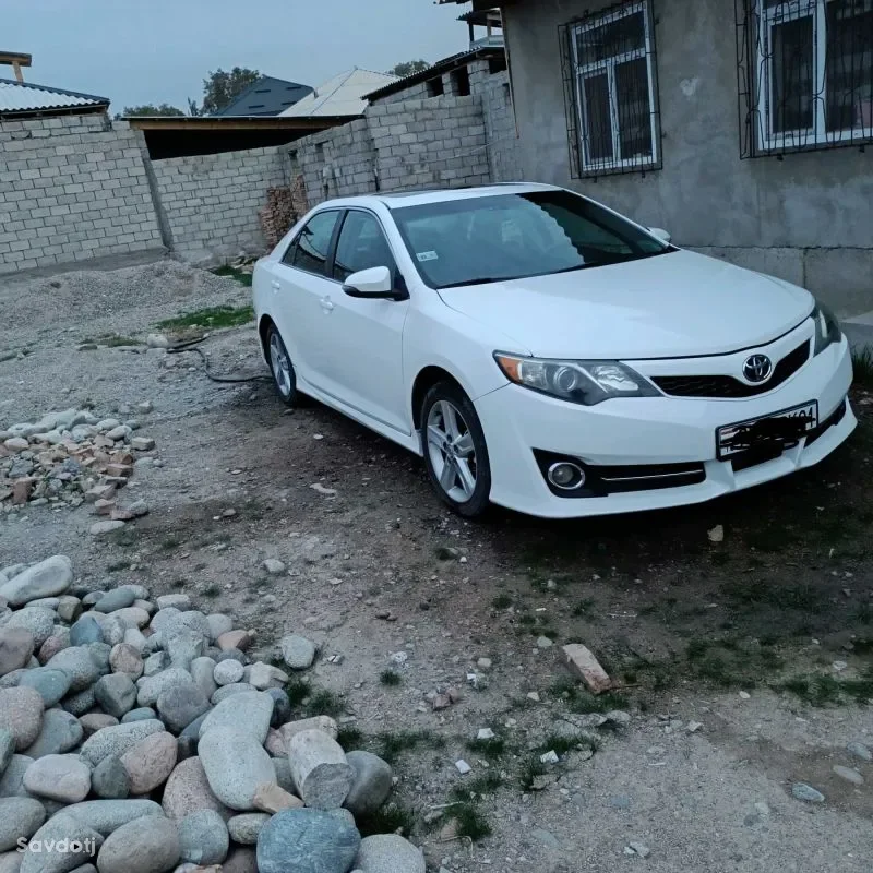 Toyota Camry 2012