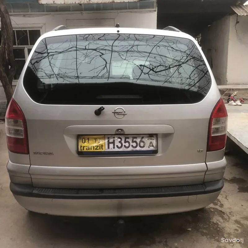 Opel Zafira 2005