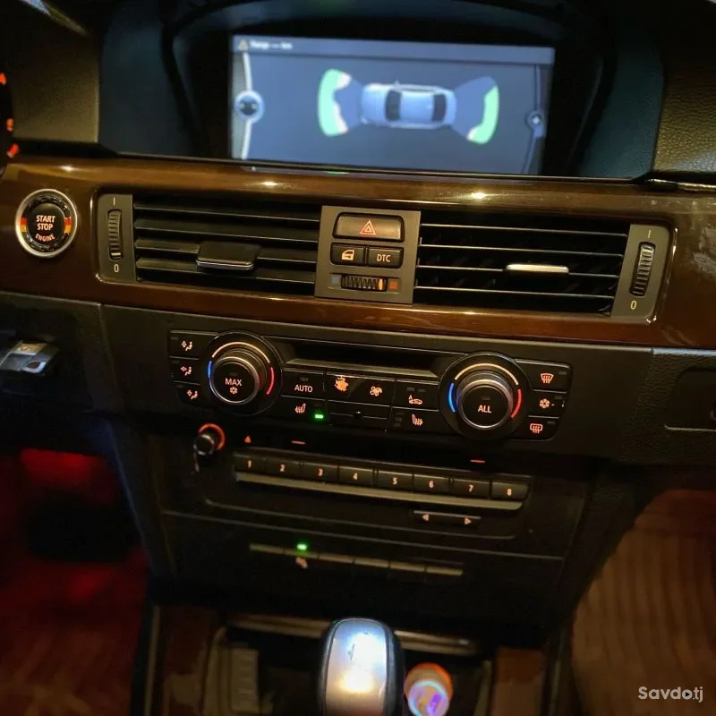 BMW 3 series 2011