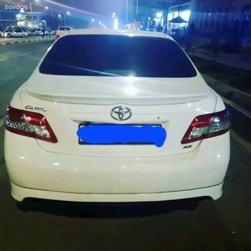 Toyota Camry 2011