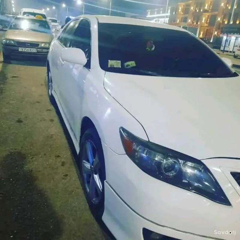 Toyota Camry 2011