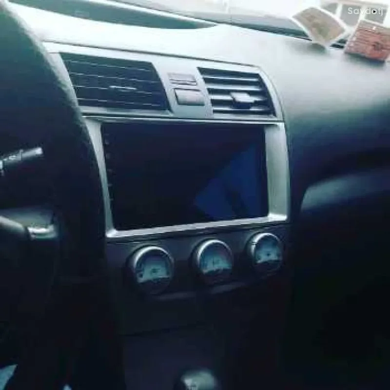 Toyota Camry 2011