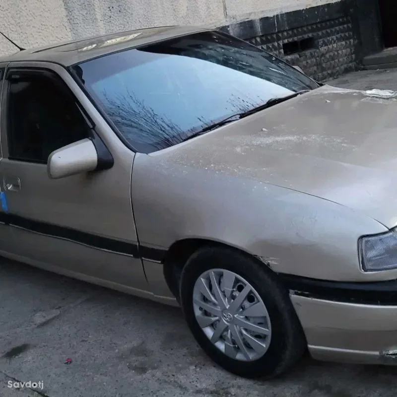 Opel Vectra a 1992
