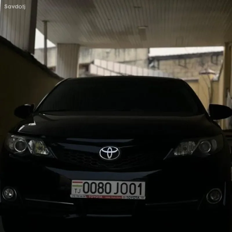 Toyota Camry 2012