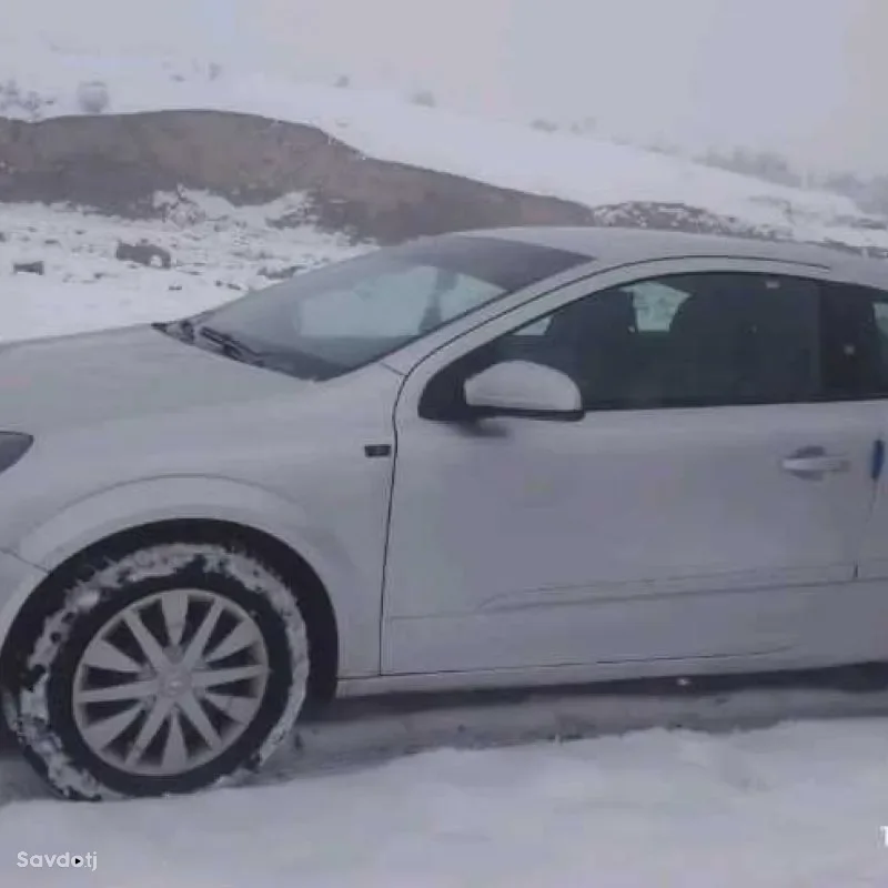 Opel Astra h 2005