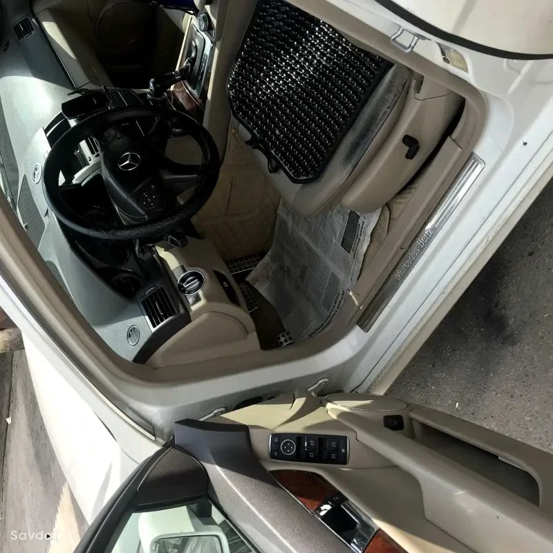 Mercedes-benz C class 2011