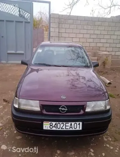 Opel Vectra a 1992