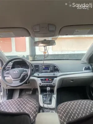 Hyundai Elantra 2017
