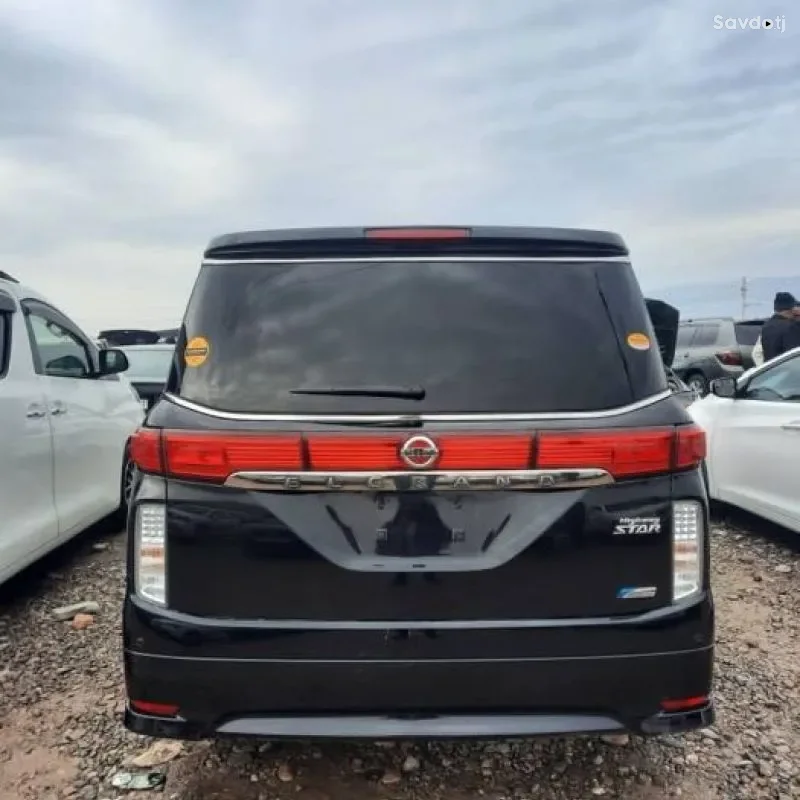 Toyota Alphard 2014