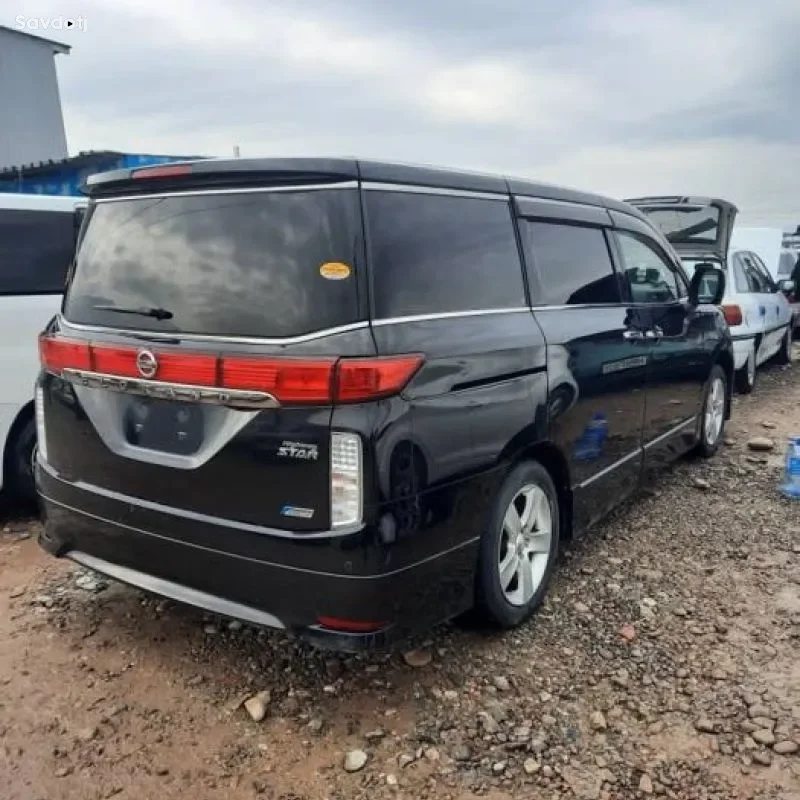 Toyota Alphard 2014