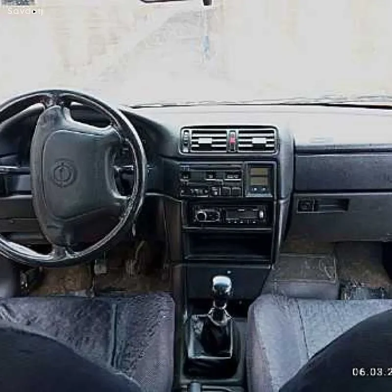 Opel Vectra a 1995