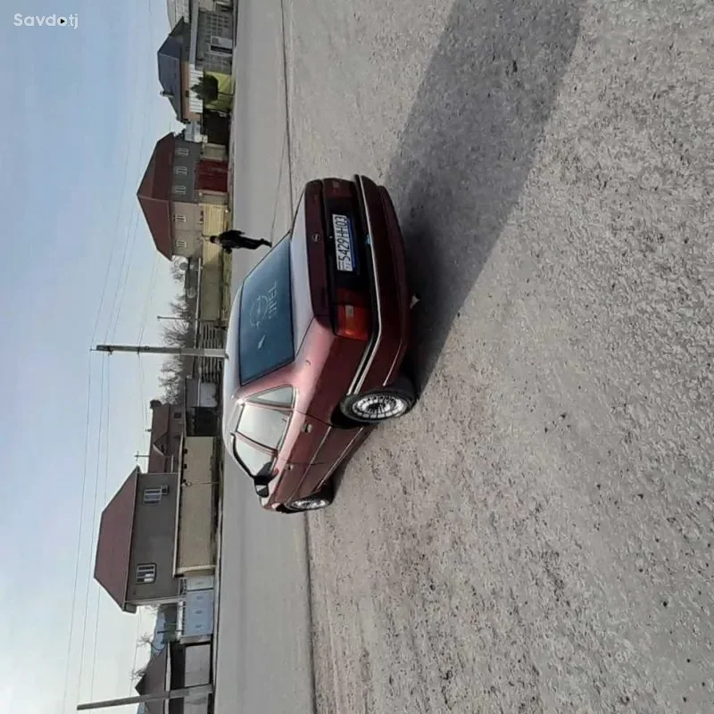 Opel Vectra a 1993