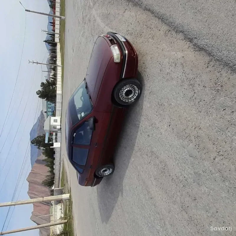 Opel Vectra a 1993