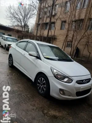 Hyundai Accent 2012