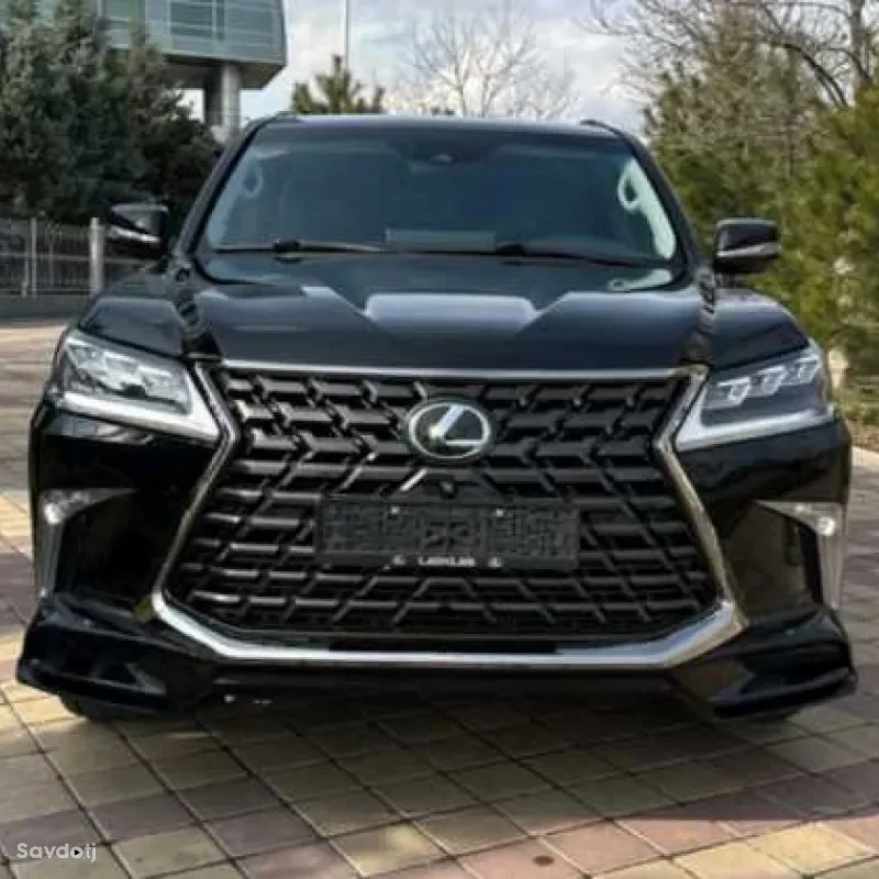 Лобовое стекло Lexus LX570